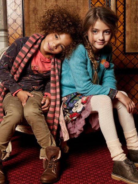 Cakewalk Fall en Winter 2103/Fotografie Anne Dokter/modellen Bobbie en Sarah