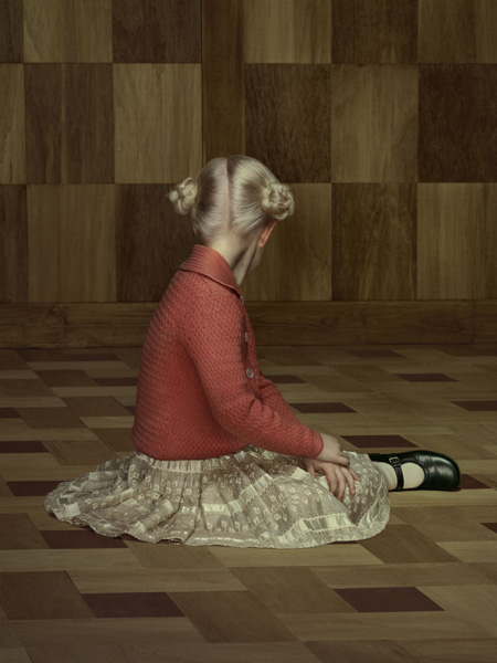 Keyhole/Fotografie Erwin Olaf/model Emma