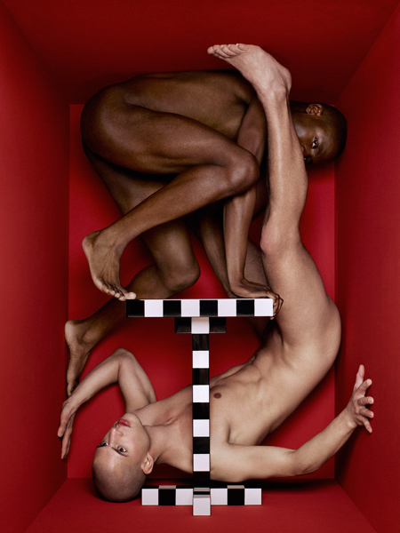 Moooi 2012/Fotografie Erwin Olaf/Model Martin T